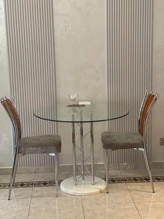 Апартаменты на набережной люкс шоколад двухкомнатный с балконом