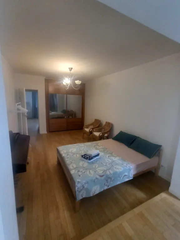 Квартира Трёхкомнатная просторная квартира для Вашего отдыха — Москва