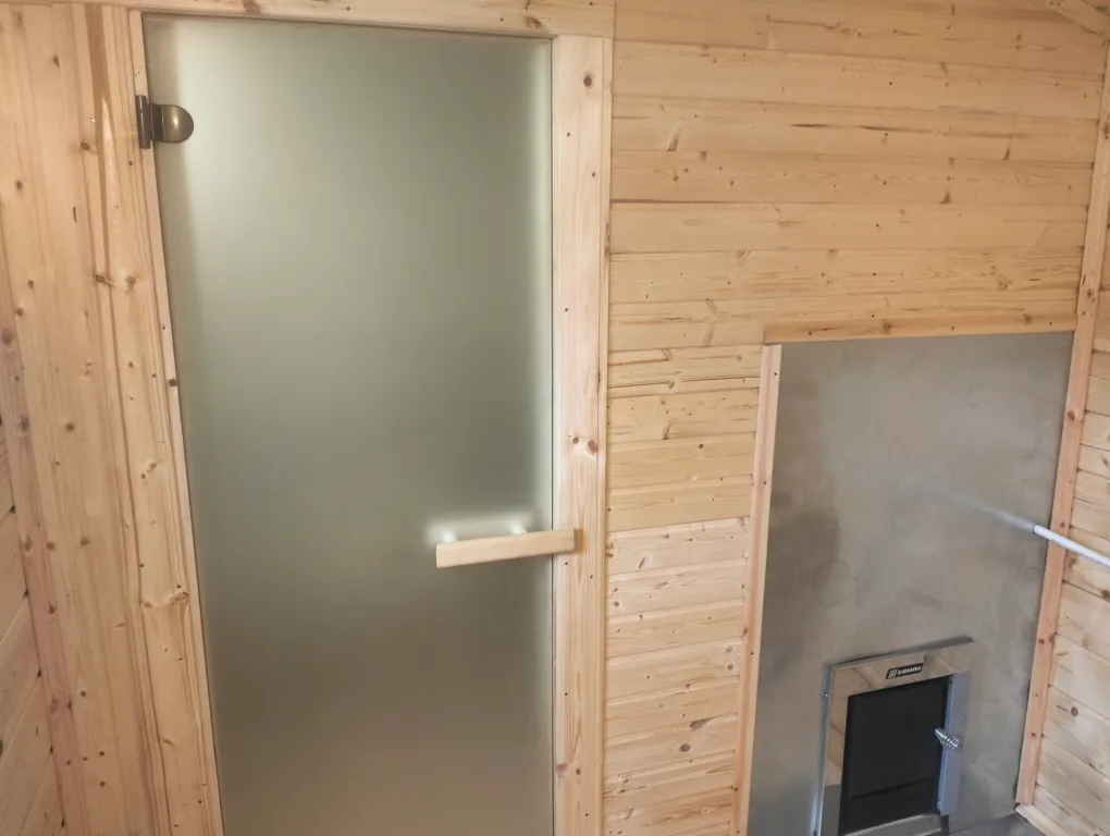 Коттедж Уютный домик и баня из бруса в тихом районе в близи леса — Черноголовка