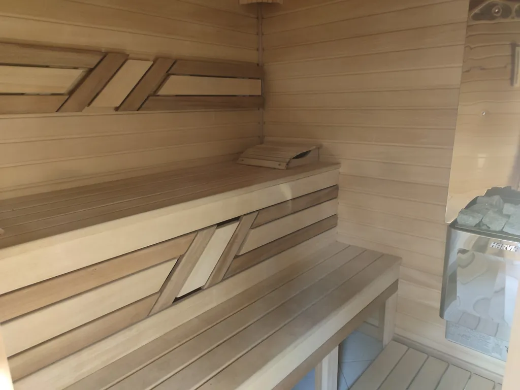 Уютный коттедж на западном