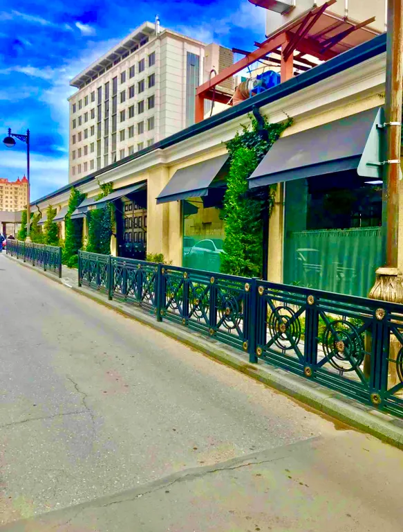 Panoramic Apartments в центре Баку Вид на Flame Towers F1 Track