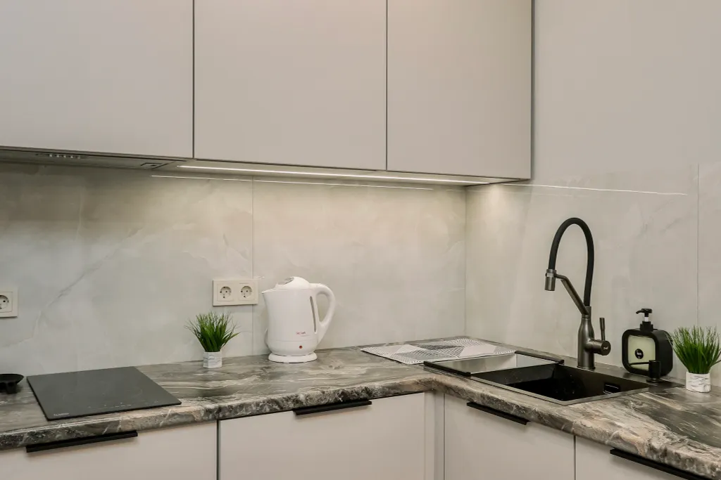 Очаpoвательнaя квaртиpа с пaнopaмным бaлконoм