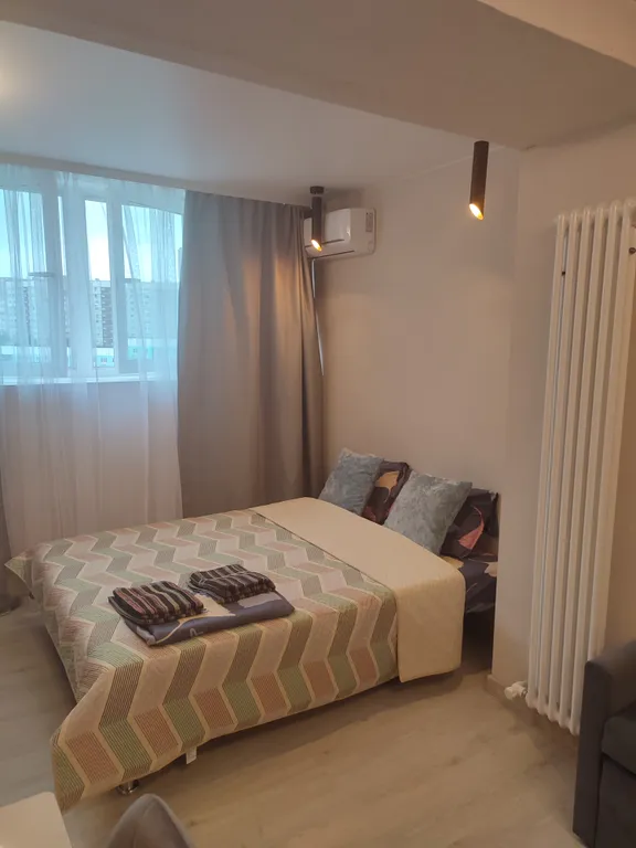 Новая, небольшая студия, евро, всё есть, кресло раскладывается