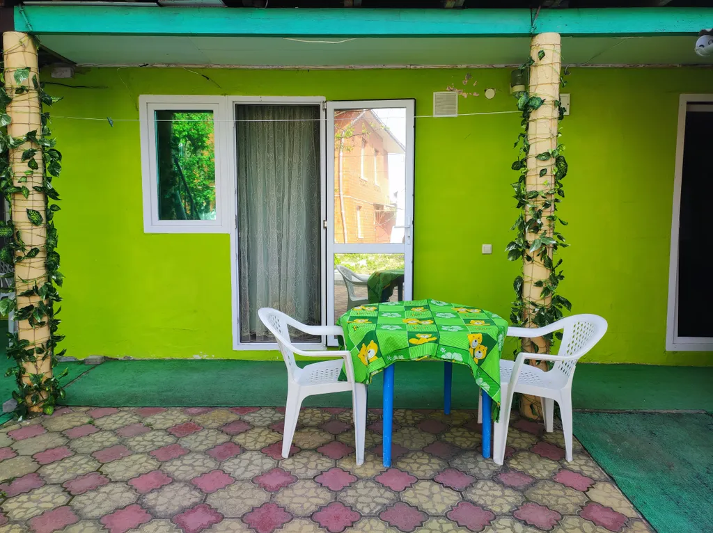 Коттедж Люкс с отдельными входом — аренда посуточно в Витязево