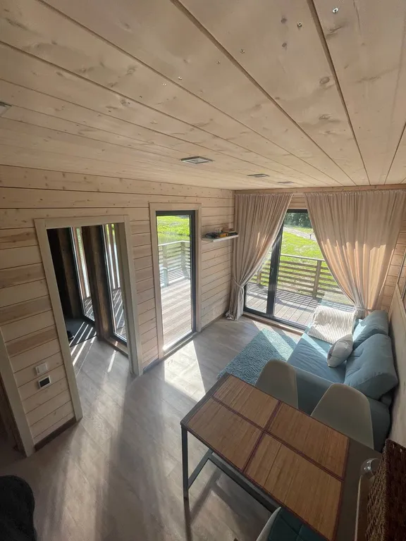 Коттедж Дом на воде — Ломоносов