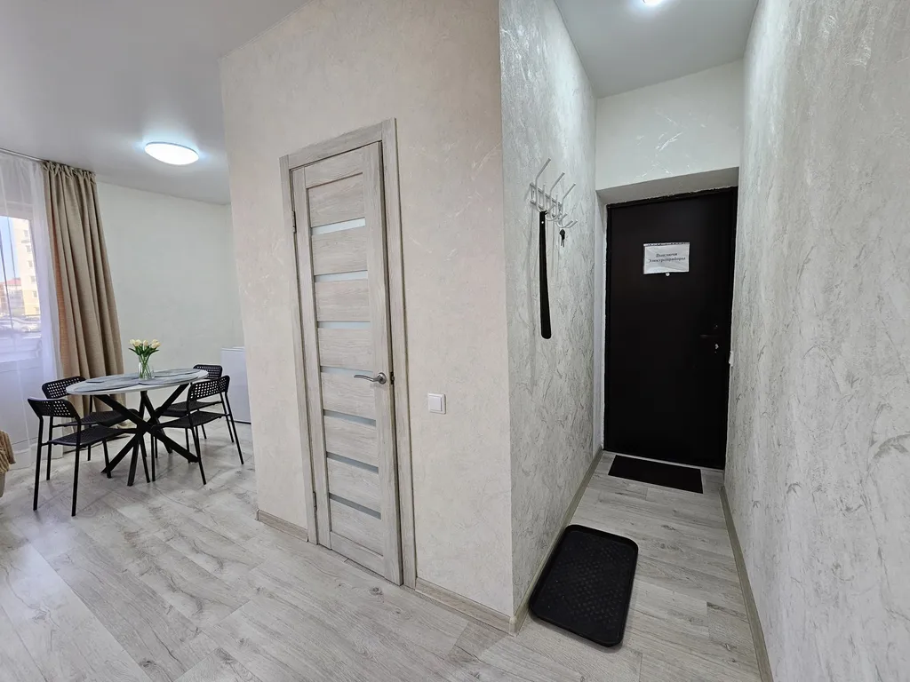 Квартира Квартира Просторная студия 40м на озере в центре Горячего ключа — Горячий Ключ