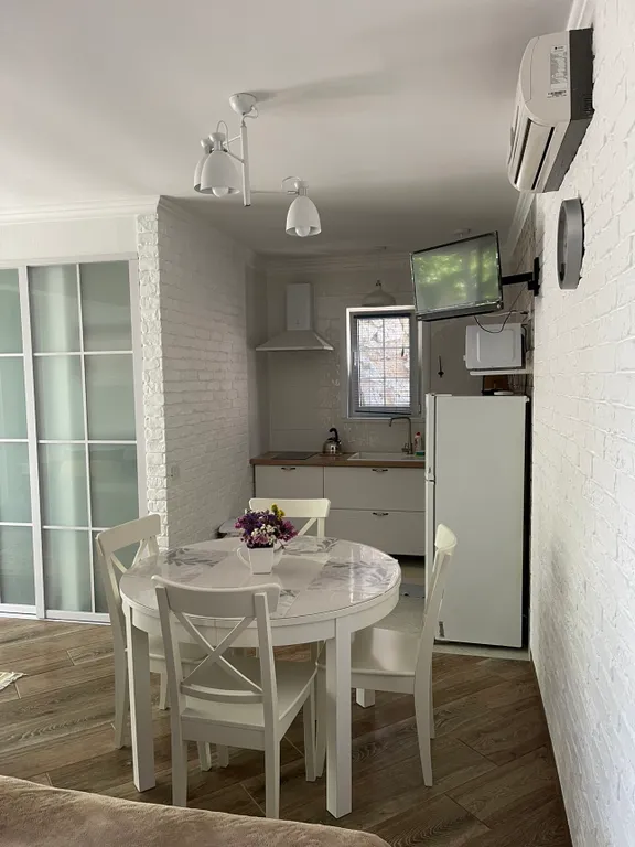 Дизайнерская студия Все удобства,кухня и терраса  Почтоваястрит