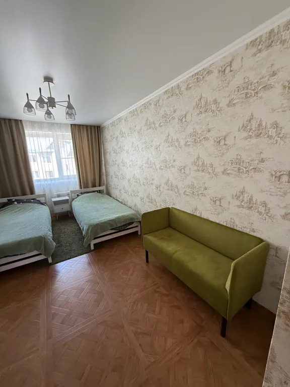 3 комнатная квартира недалеко от исторического центра