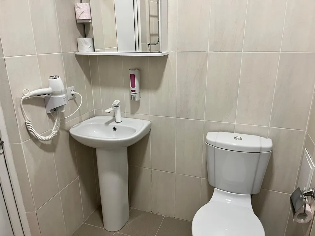 Квартира Квартира Гостевой дом "Витторио" с панорамным видом на горы — Гагра