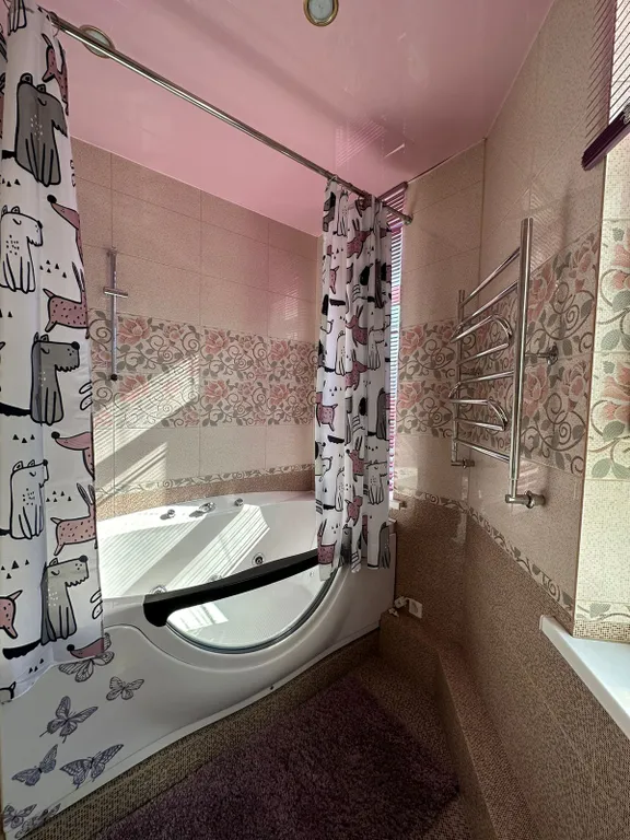 Евро-четырехкомнатный апартамент в Сириусе