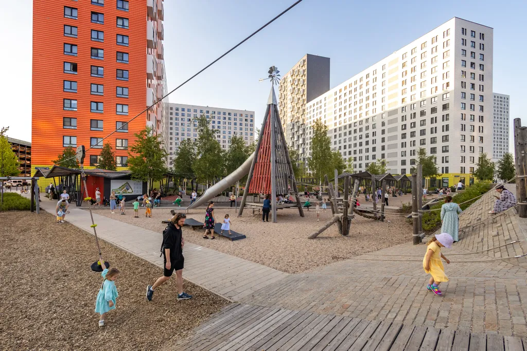 Бoльшaя стильная студия возле ТЦ Саларис