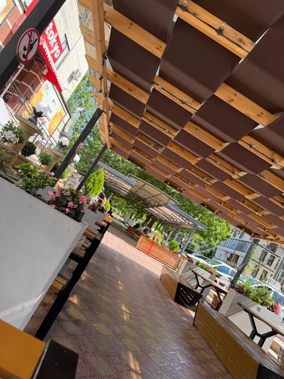 Квартира с дизайнерским ремонтом в самом сердце города в элитном районе