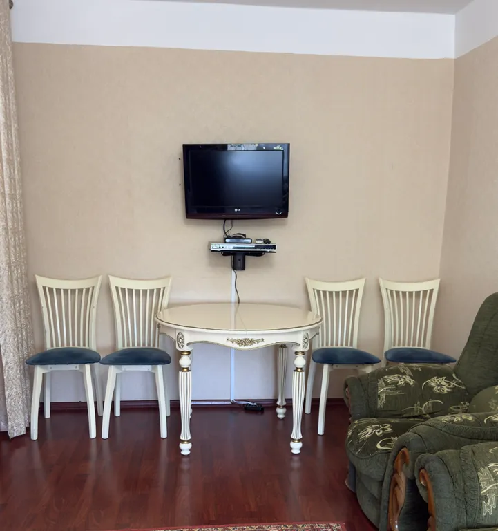 Уютная квартира в центре — аренда посуточно в Дубки