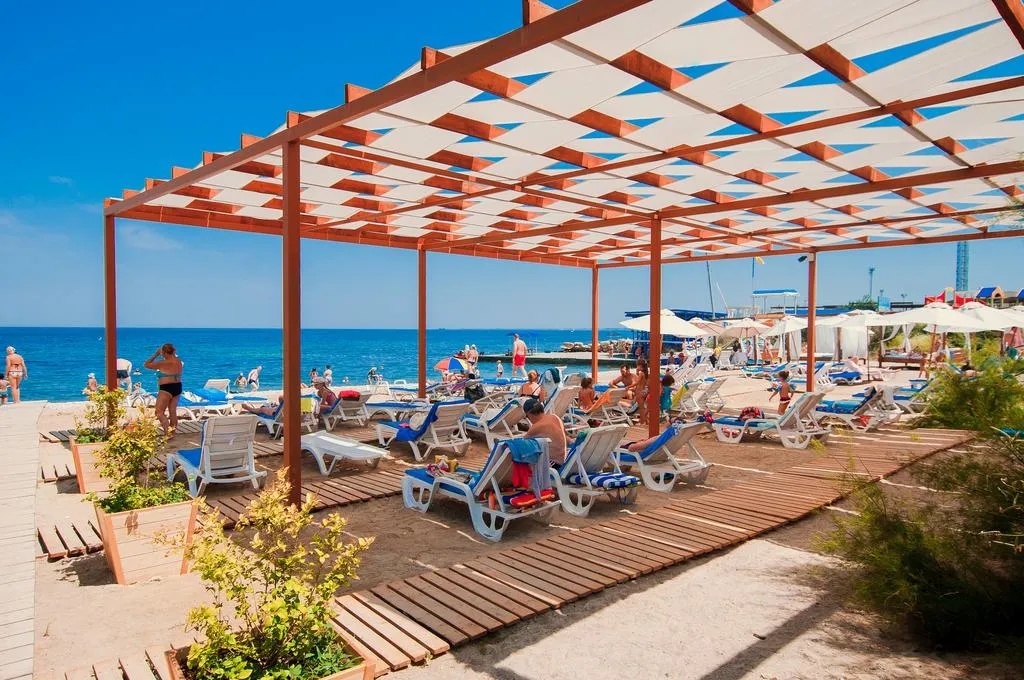 Квартира у пляжа и Парка победы с видом на море