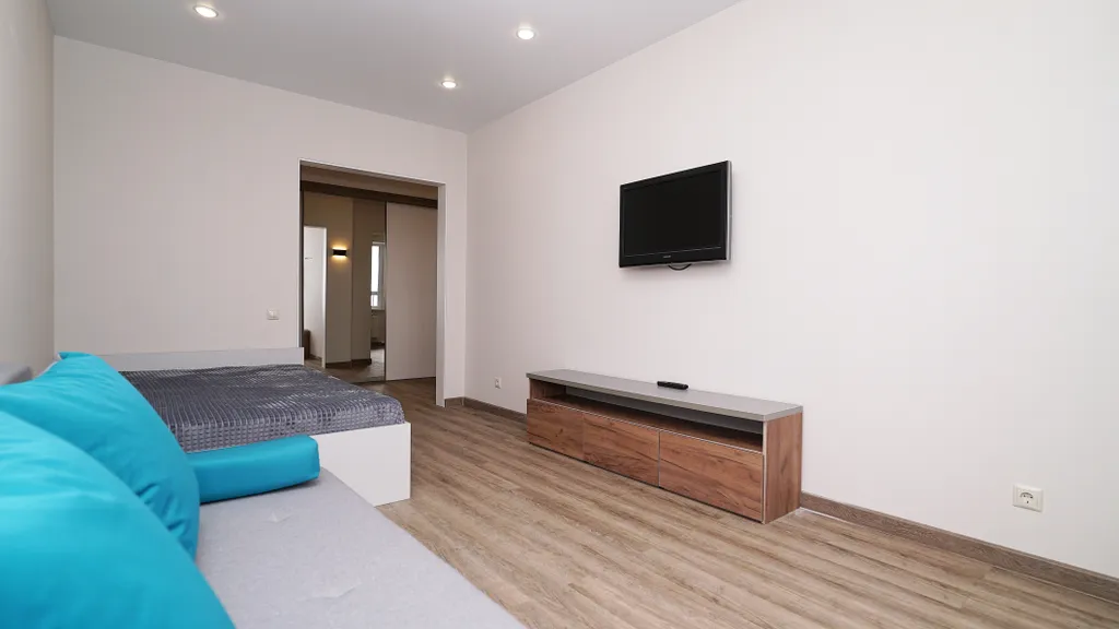 Уютные апартаменты на Аделя Кутуя