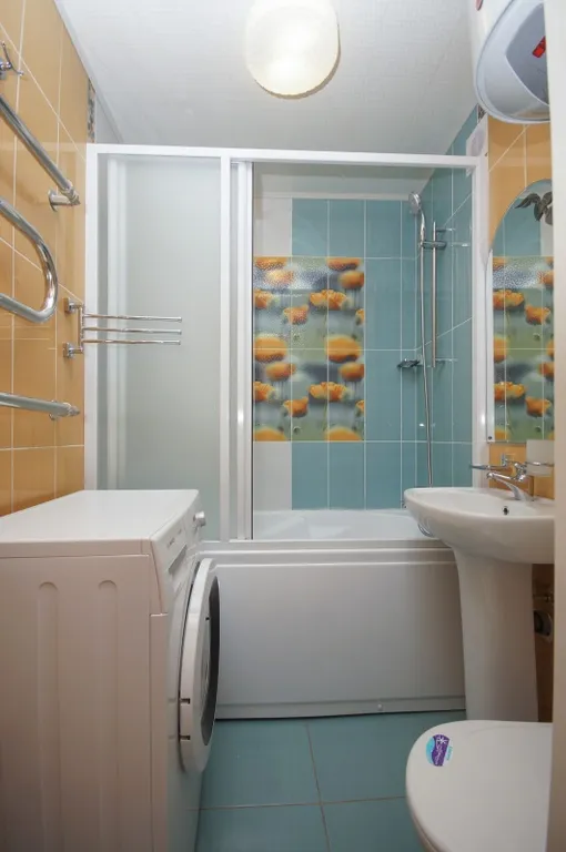 Квартира 2-комнатная Квартира — Омск