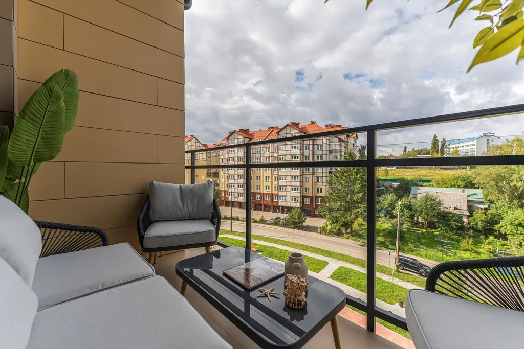 Квартира Apart-Deluxe Легенды моря: Дизайнерская 1к.квартира у озера и моря — Светлогорск