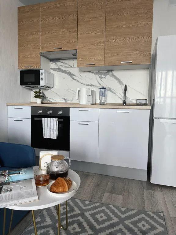 Студия с панорамной лоджией у арены Трактор