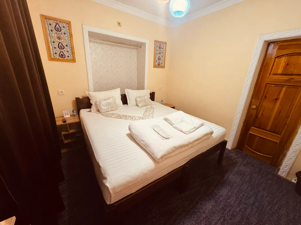 Одноместный номер в центре старого города (санузел в номере)