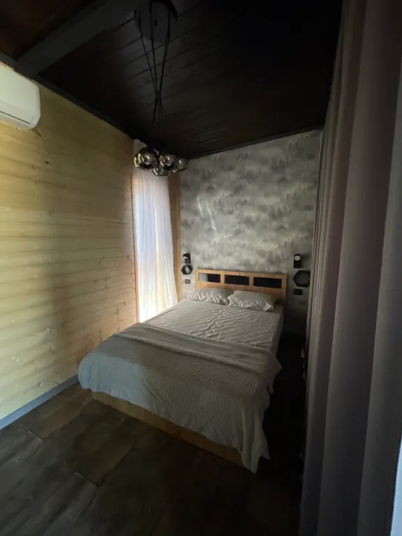 Домик на берегу моря