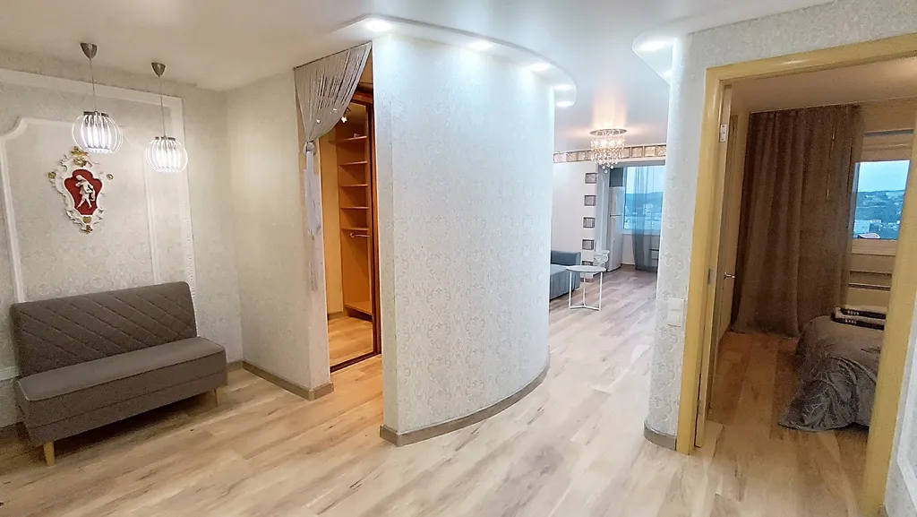 Видовая кавартира с дизайнерским ремонтом