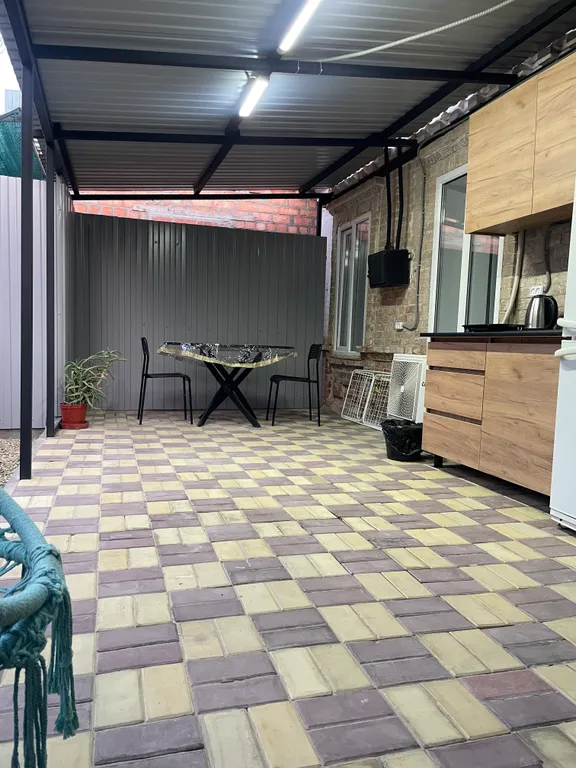 Уютная часть дома у моря