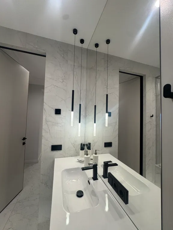 2-комнатный люкс с дизайнерским ремонтом в историческом центре