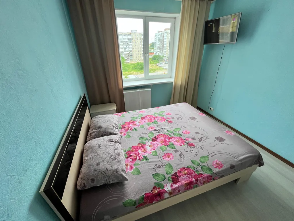 Комфортная 3-комнатная квартира рядом с ТЦ Сатурном