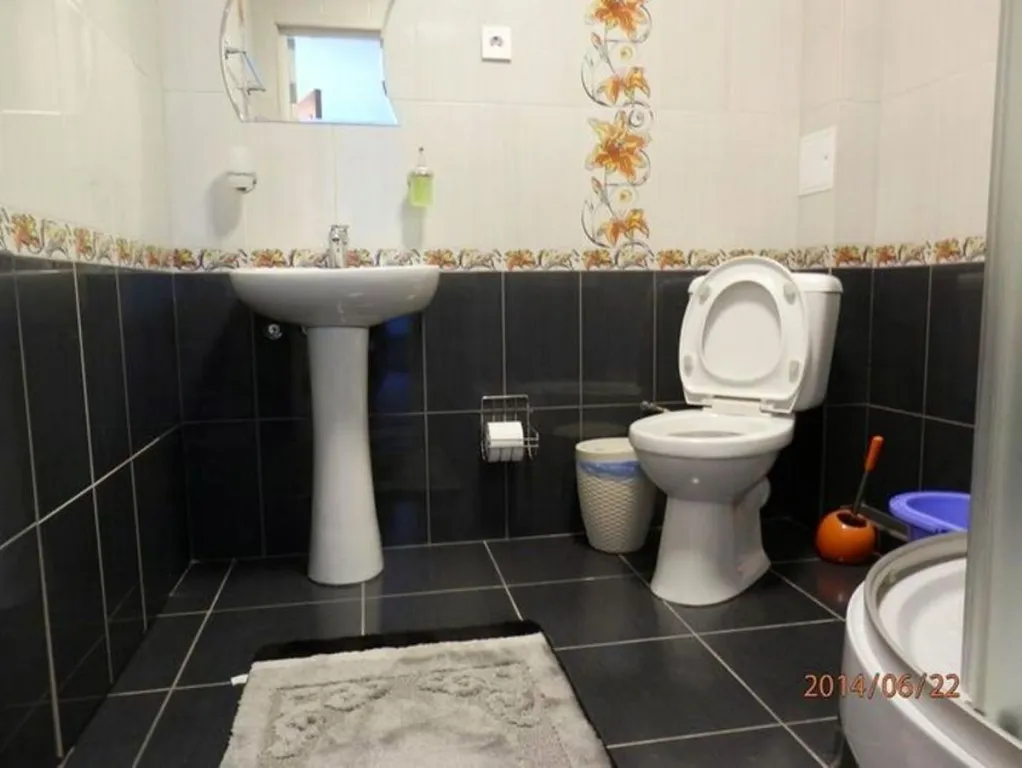 Двухкомнатный номер с выходом к бассейну