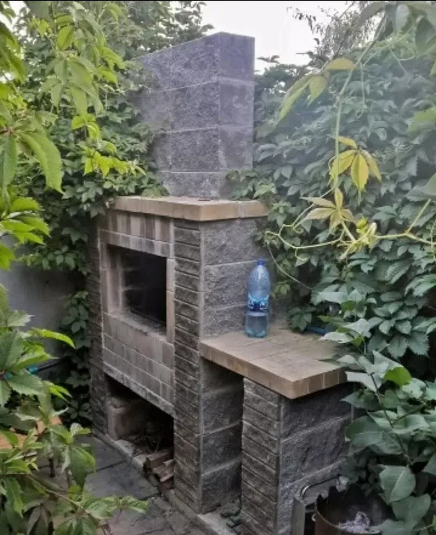 Квартира Квартира Уютная, очень зеленая дача у моря — Севастополь