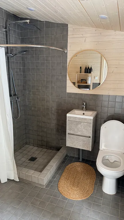 Коттедж Забудьте о городе, ваш лесной дом для тихого отдыха ждет вас — Истра