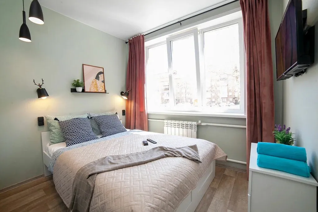 Квартира Стильная студия возле метро для двоих гостей — аренда посуточно в Новосибирск