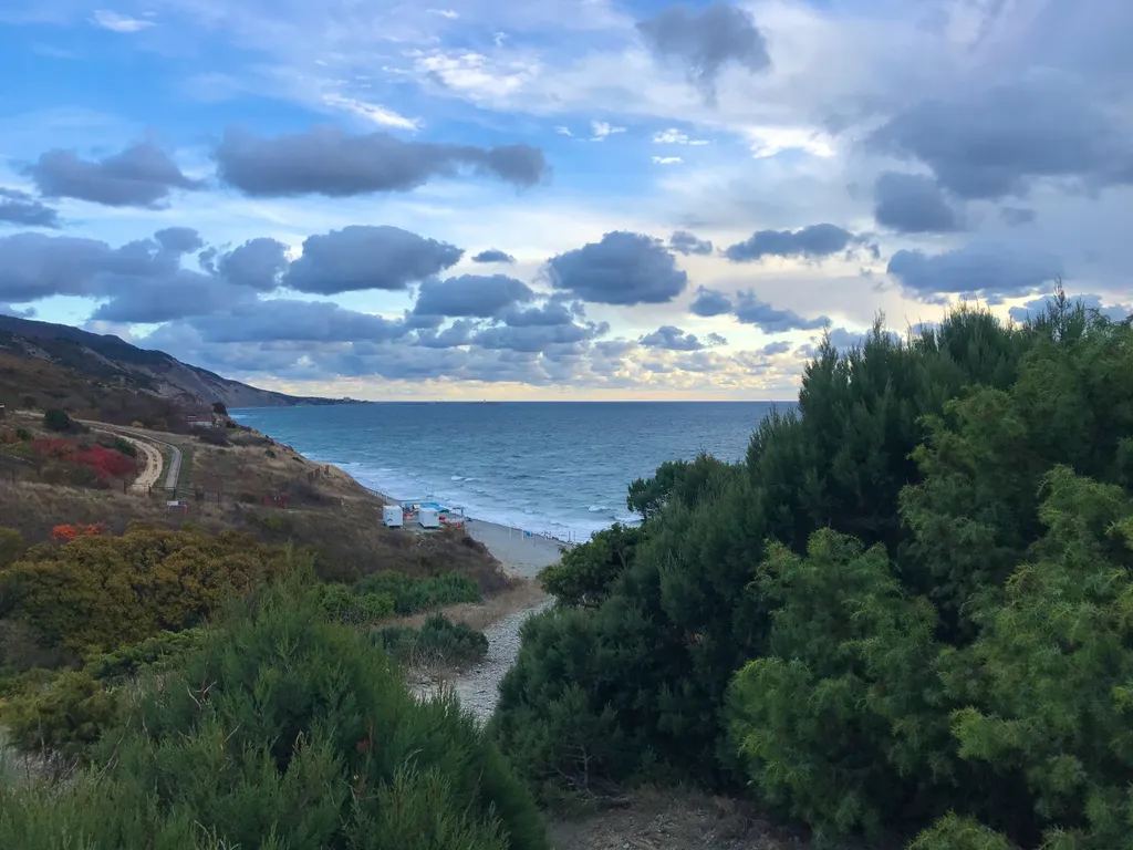 Апартаменты Санрайз с видом на море, лес и горы