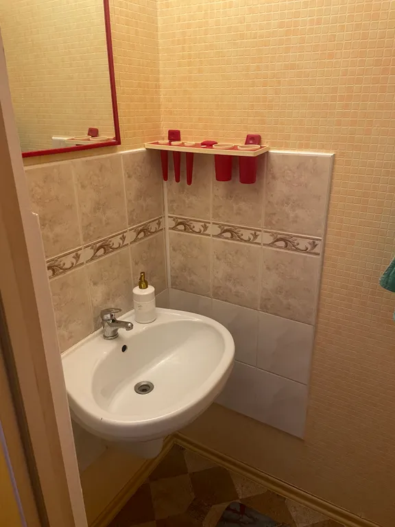 Сказочный домик в лесу, у моря