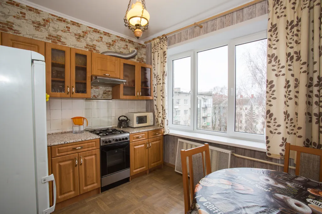 Квартира Большая 1-комнатная квартира в центре района Амалиенау — Калининград