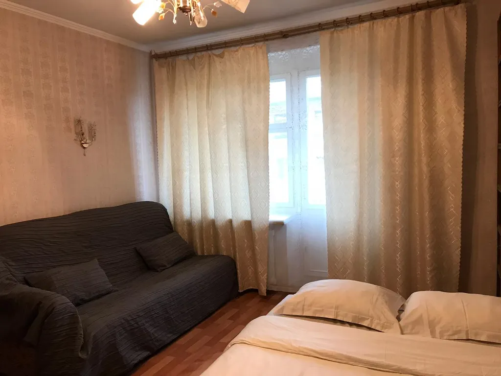 Квартира Уютная квартира метро Университет — Москва