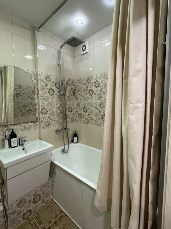 Двухкомнатная квартира на Рыбаков 18 с раздельными комнатами