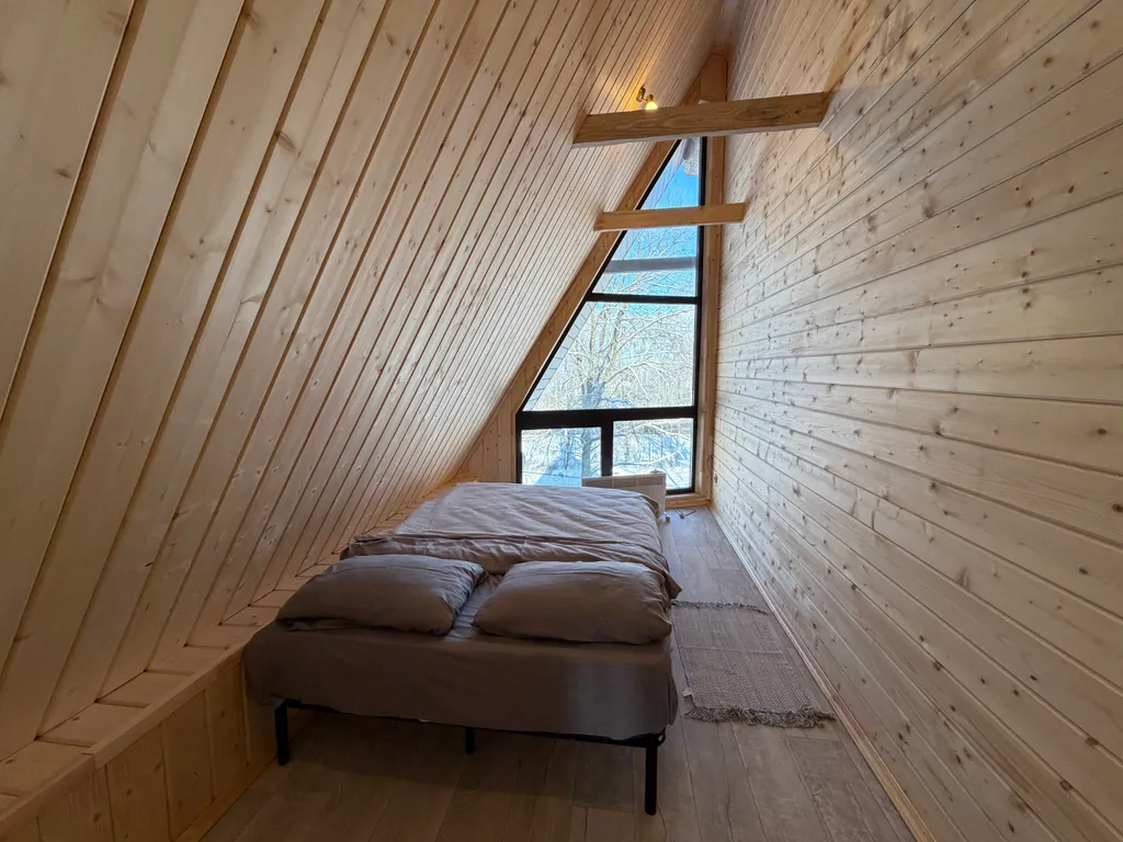 6-комнатный Дом