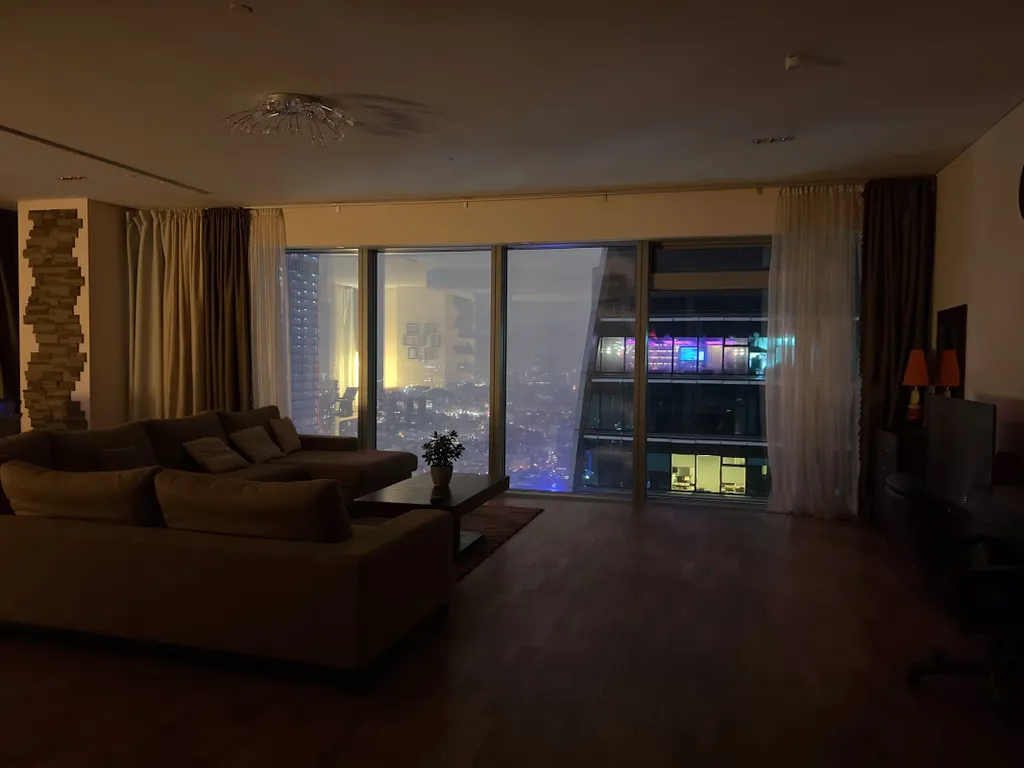 Угловые 3-комнатные апартаменты в Москва сити на 52 этаже