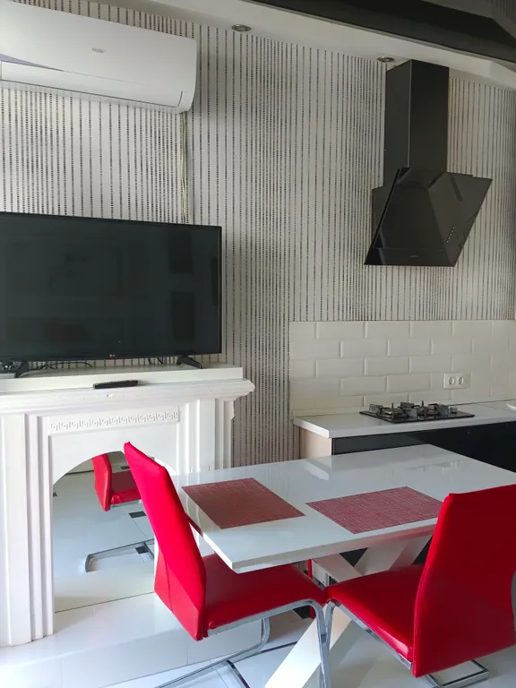 Апартаменты на первой береговой