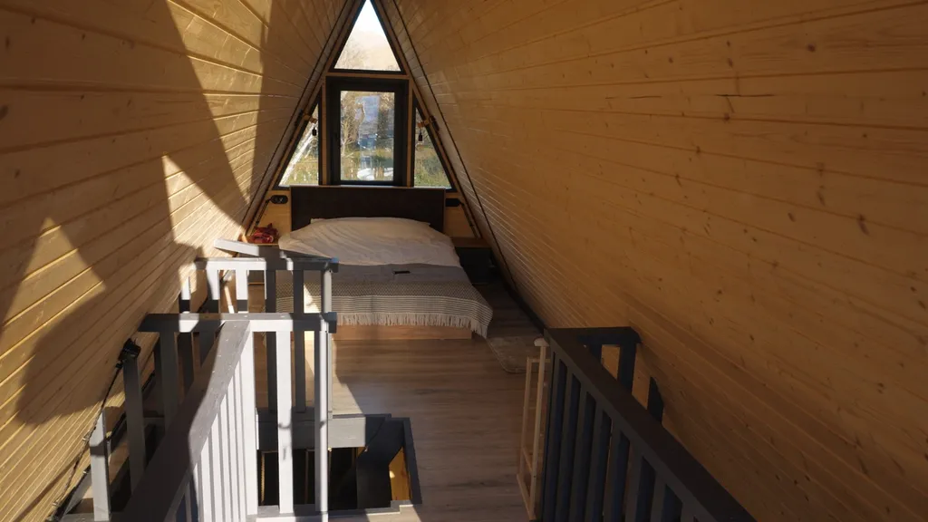 Уютный, новый дом с видом на Куртатинское ущелье