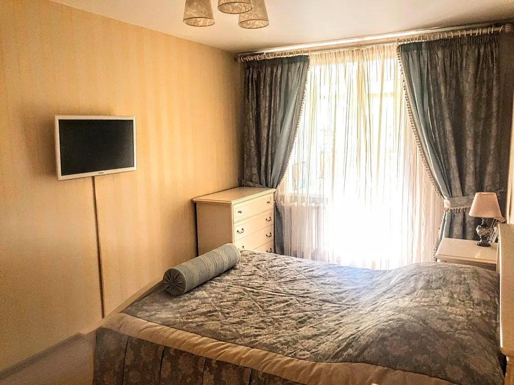 Уютная двухкомнатная квартира 70м