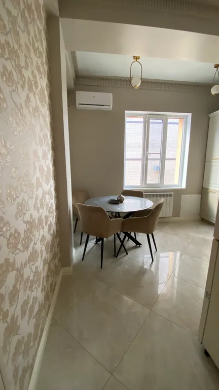 Уютная квартира с дизайнерским ремонтом вид на море и горы в центре