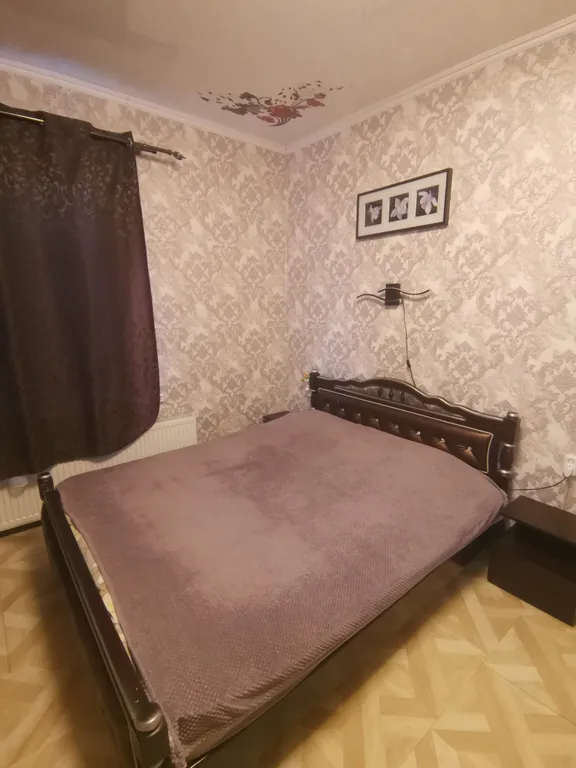Студия возле Колоннады