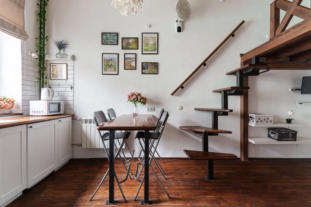 Уютная двухярусная студия в историческом центре