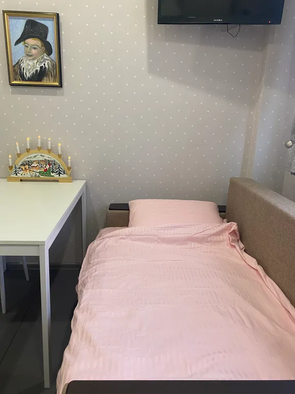 Белые горошины с видом на Marriott, горы, казино