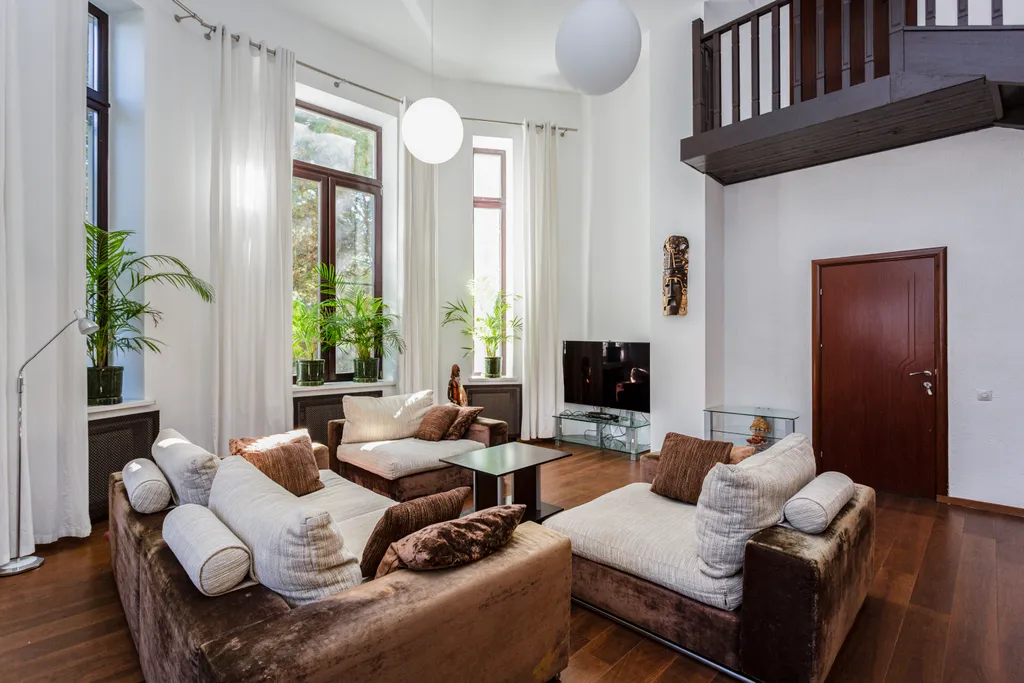 Дом с сауной и теннисными кортами