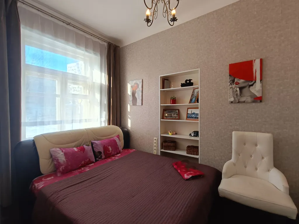 Квартира возле штаба округа и ТЦ Счастье