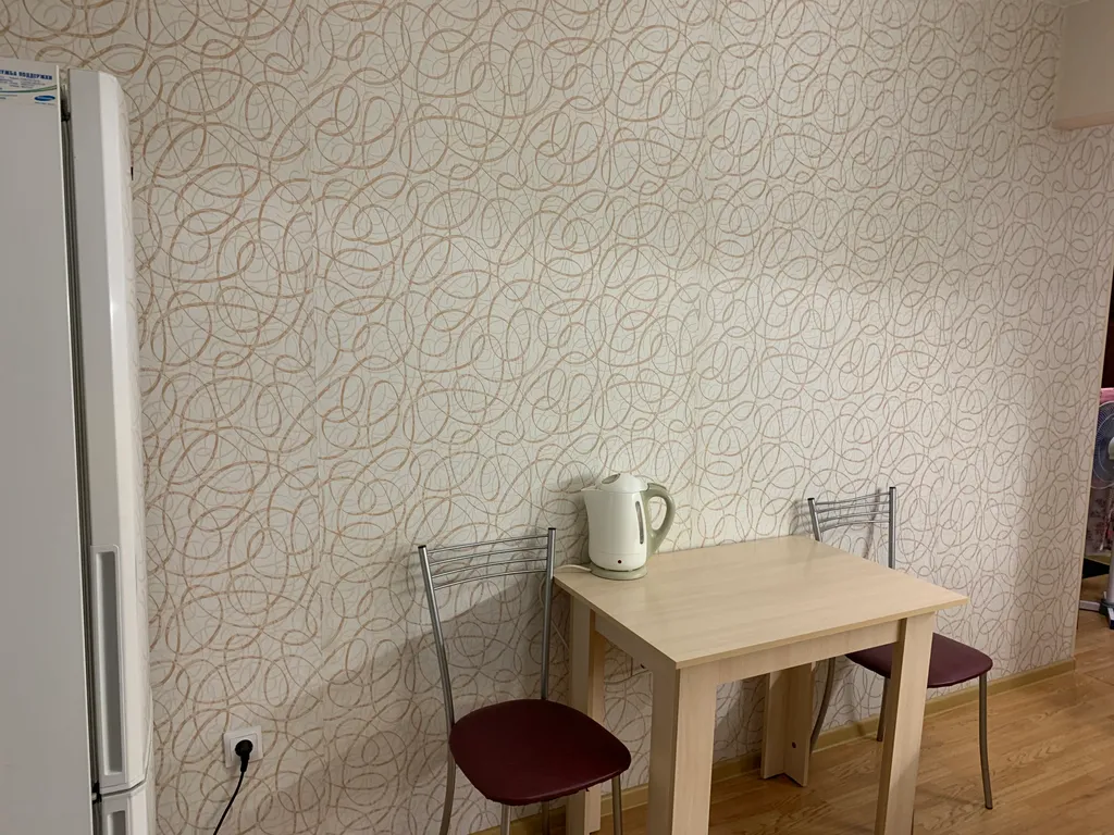 Евродвушка у ТЦ Фестиваль