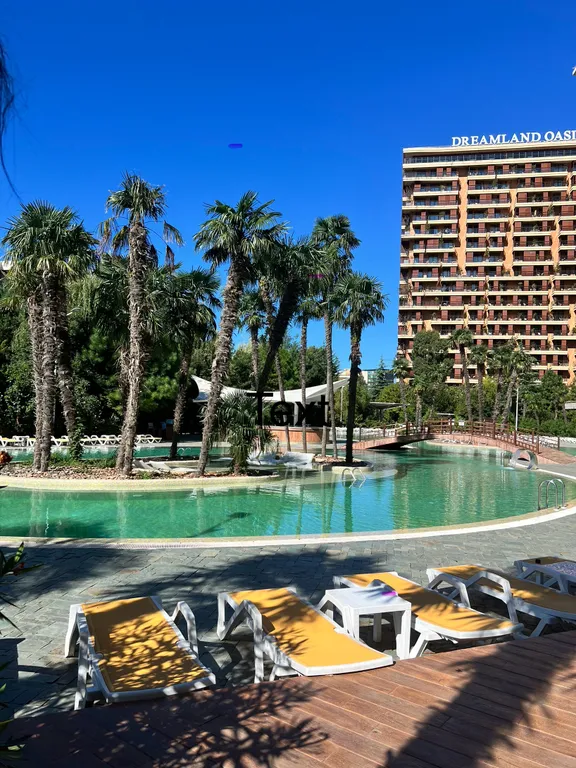 Апартамент в элитном комплексе Dream land oasis на берегу Черного моря